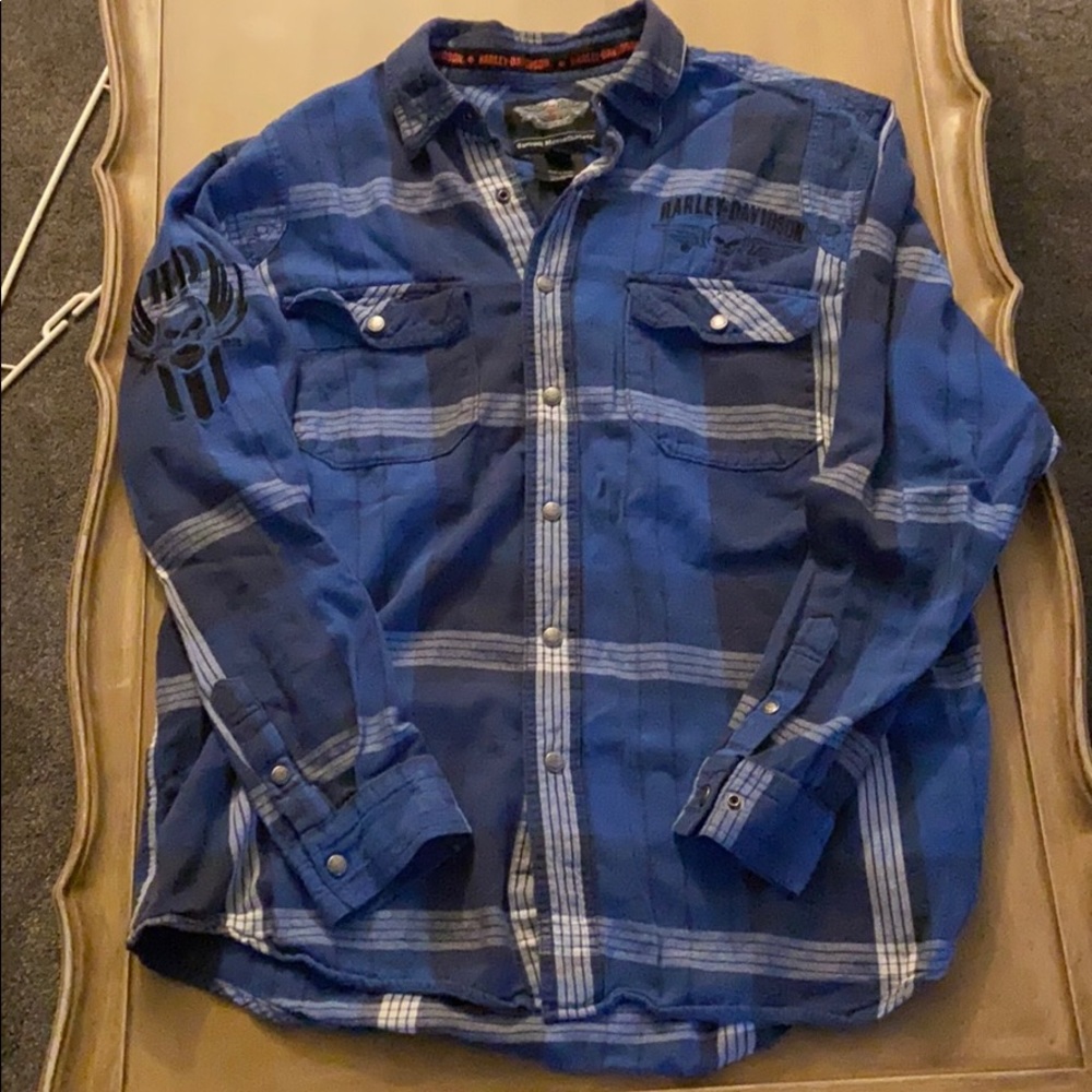 Harley Davidson Size Large Men’s Flannel.